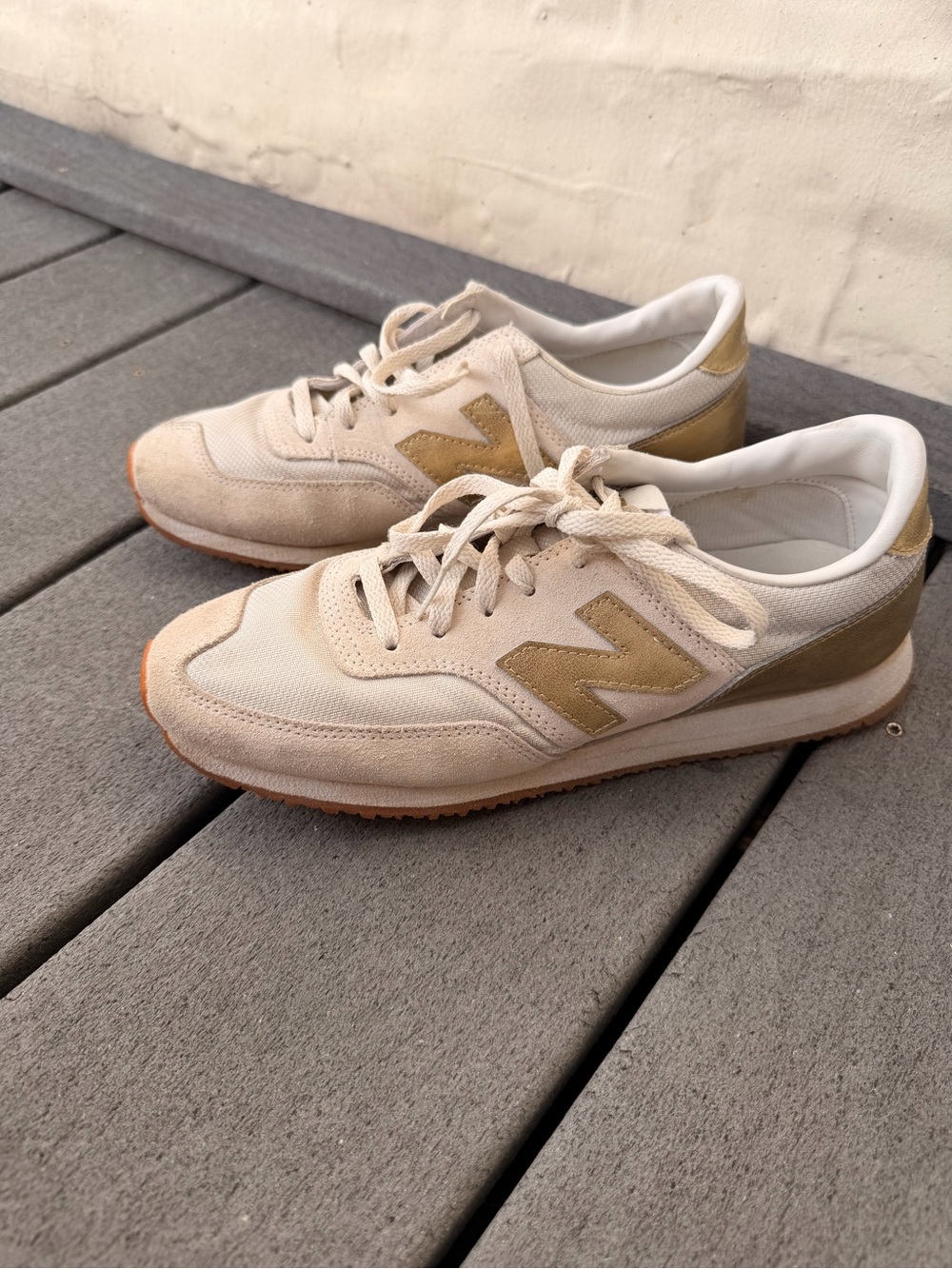 New Balance Women's 620 size:8